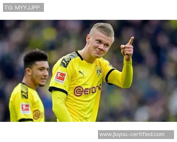 多特蒙德狂胜曼联四球大捷帽子戏法点燃世界杯激情