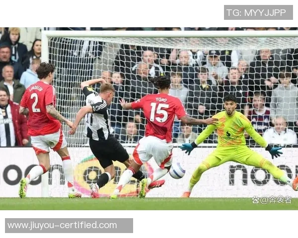 世界杯冷门回顾曼联与多特蒙德激战成和补时进球引发全场狂欢